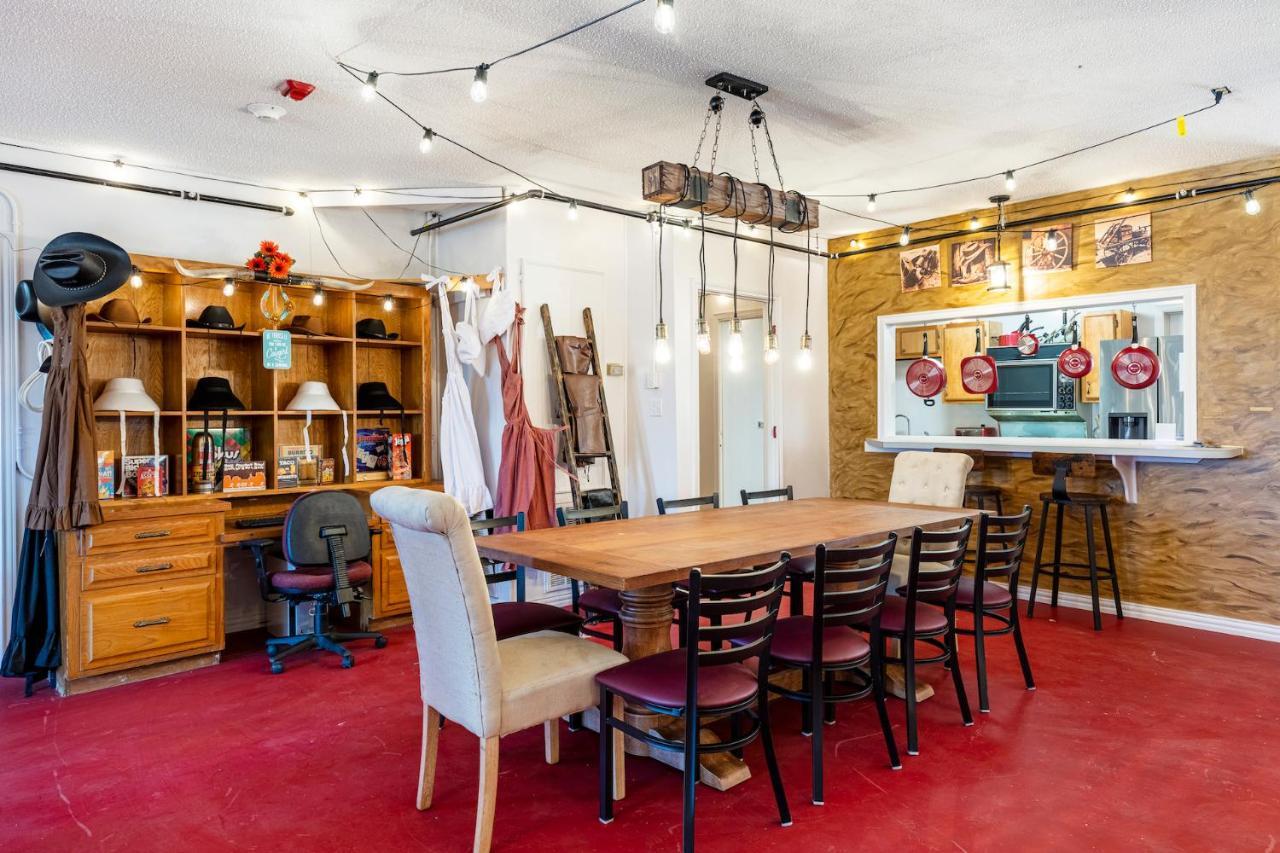 Wills Point Old Texas Bunkhouse旅舍 外观 照片